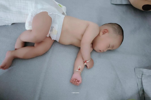 响水9个月宝宝可以吃盐吗
